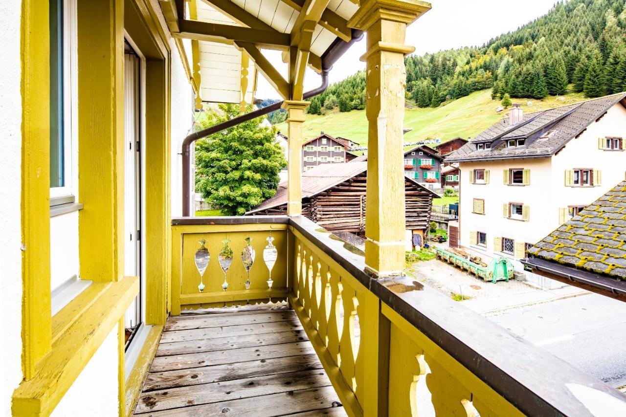 Hotel Vallatscha Curaglia المظهر الخارجي الصورة