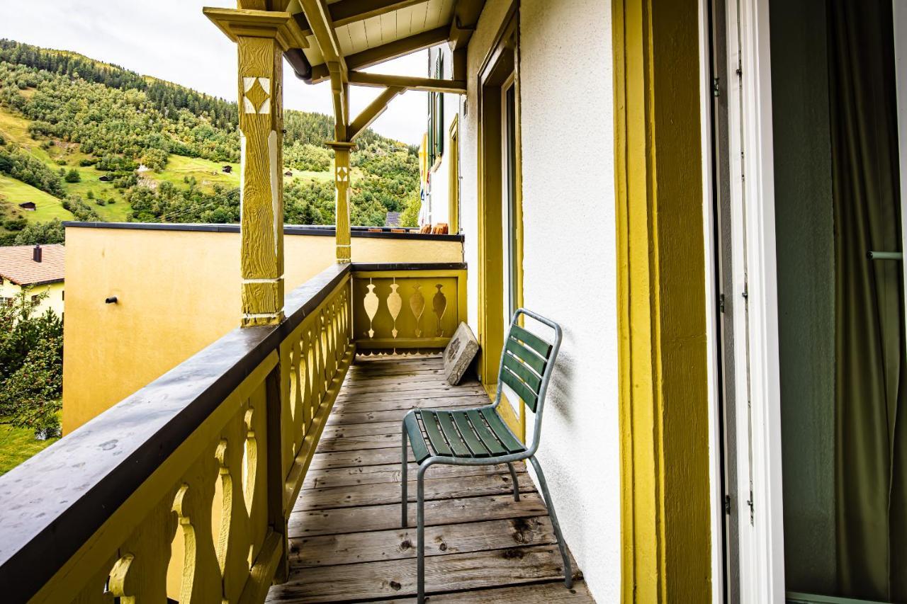 Hotel Vallatscha Curaglia المظهر الخارجي الصورة