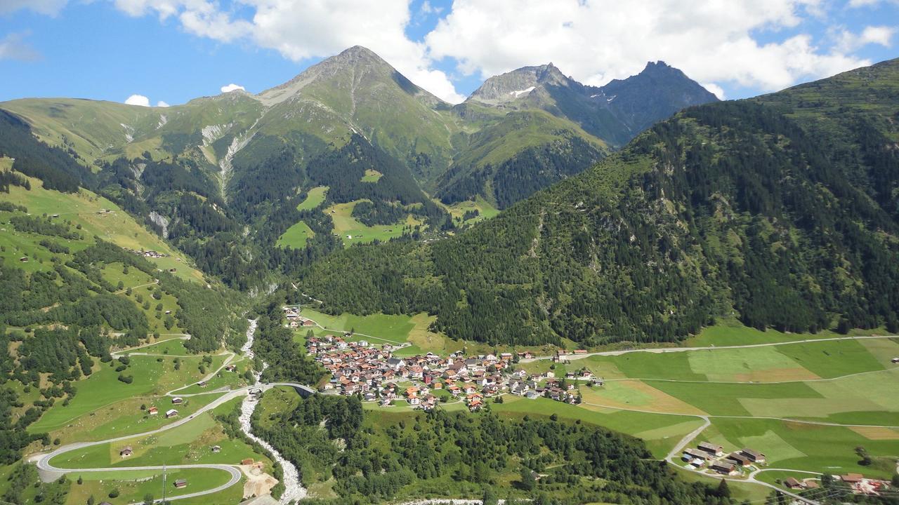 Hotel Vallatscha Curaglia المظهر الخارجي الصورة